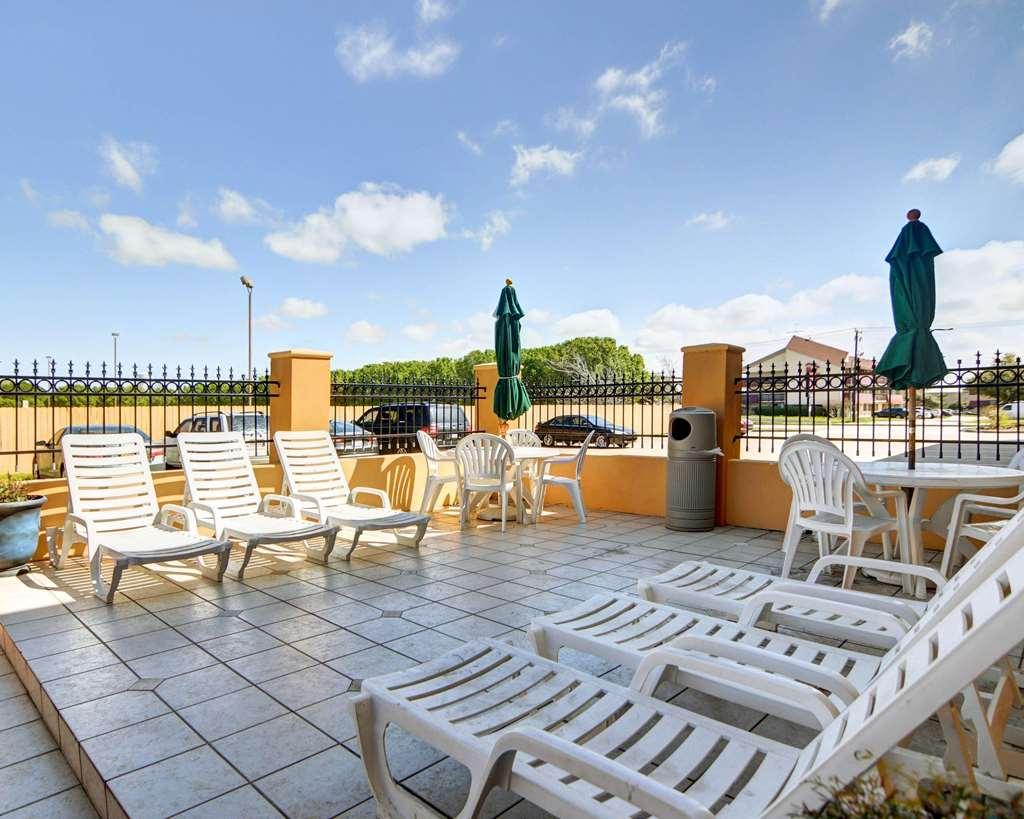 Quality Inn Dfw Airport North - Irving Ανέσεις φωτογραφία