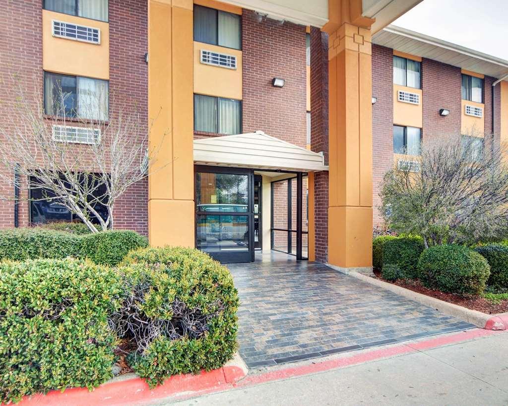 Quality Inn Dfw Airport North - Irving Εξωτερικό φωτογραφία